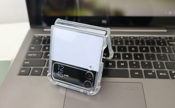 Luxury Premium Shockproof Clear MagSafe Magnetic Cover Case For Samsung Galaxy Z Flip 3/ Z Flip 4 - Image 10