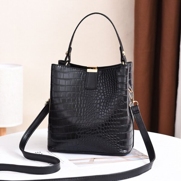 Yogodlns Retro Alligator Crocodile Large Capacity Crossbody Shoulder Messenger Bag - Image 15