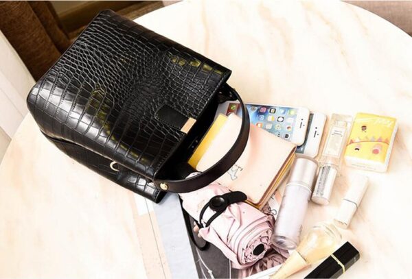Yogodlns Retro Alligator Crocodile Large Capacity Crossbody Shoulder Messenger Bag - Image 22