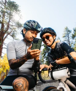 UAG Monarch Rugged Shockproof Dropproof Premium MagSafe Compatible Case Cover For iPhone 14 Series