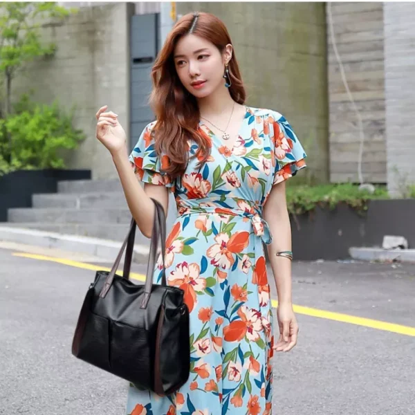 IELGY Fashionable large-capacity Multipurpose Mandy Fashion Grain Leather Crossbody handbag - Image 17
