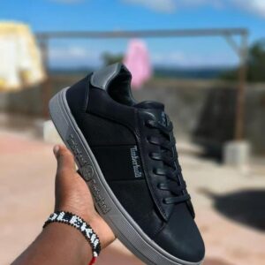 Men’s Nubuck Low-Top Casual Sneakers