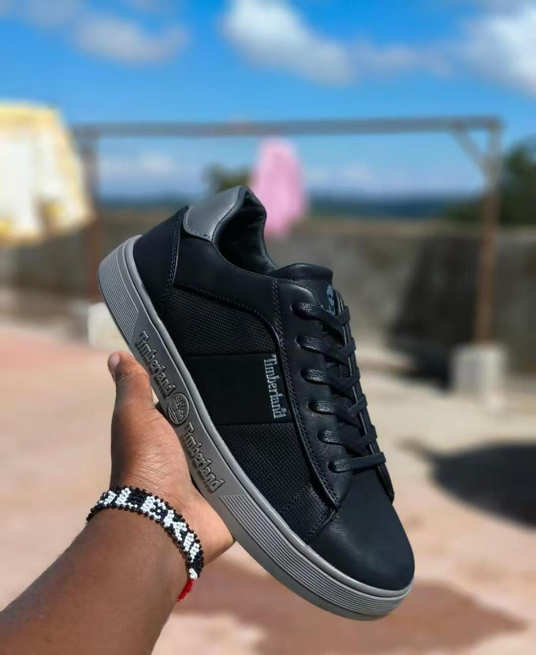 Men’s Nubuck Low-Top Casual Sneakers - Image 5