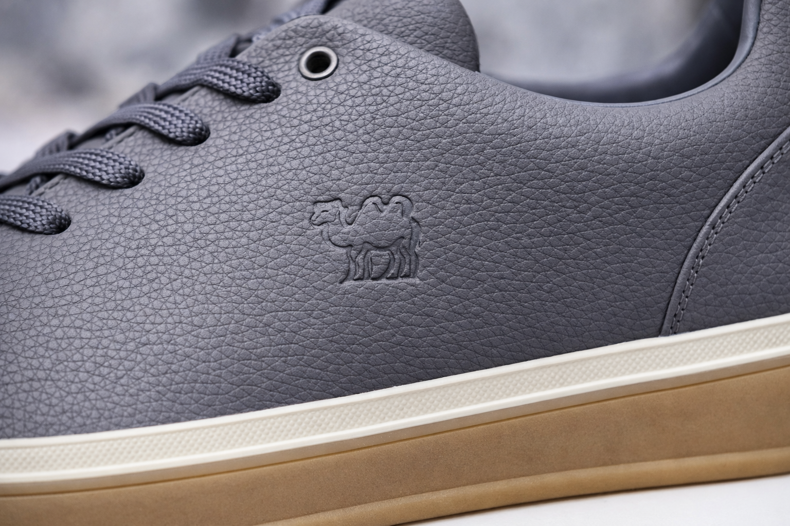 CL UrbanEdge Leather Sneakers for Men - Image 9