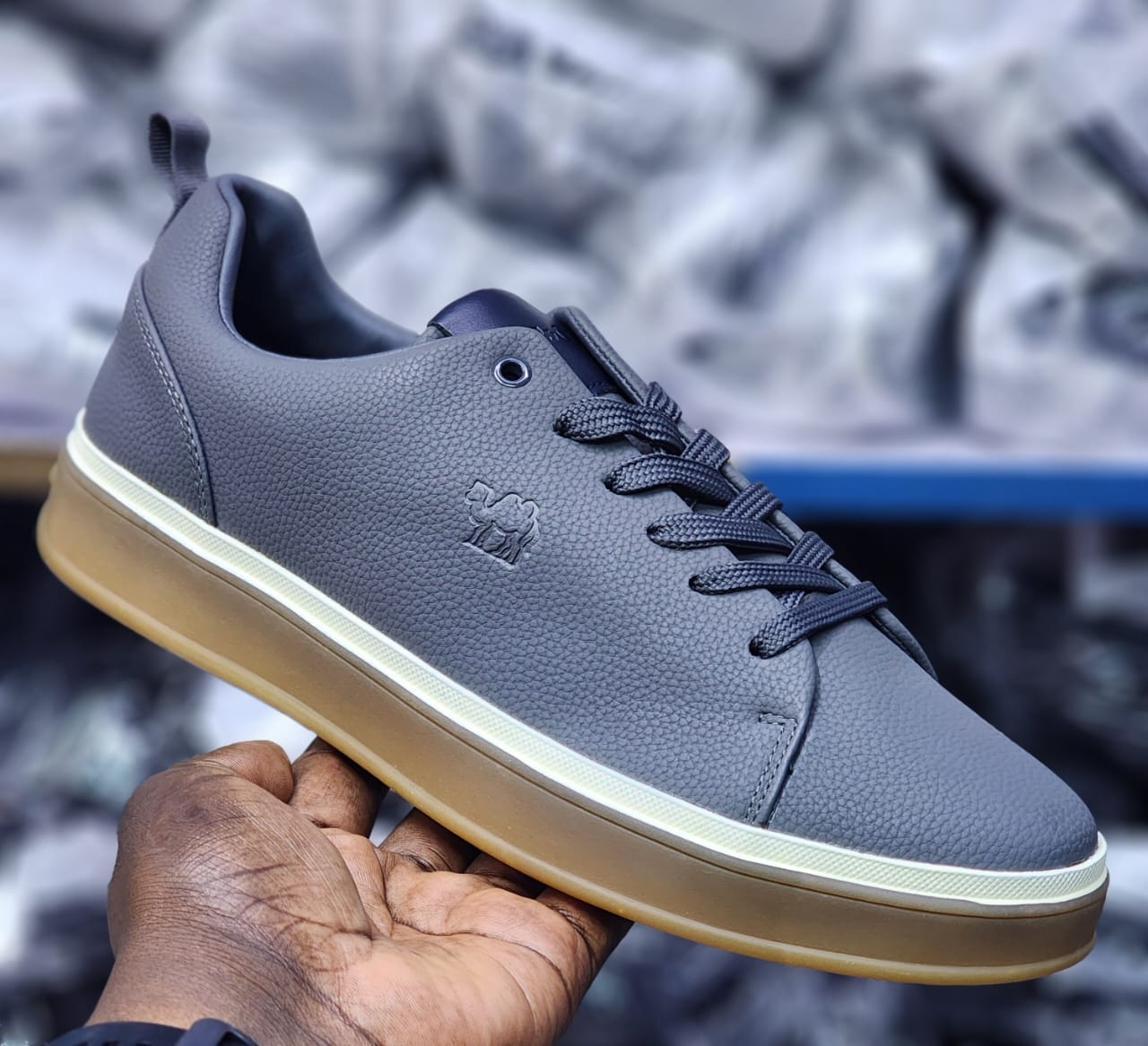 CL UrbanEdge Leather Sneakers for Men - Image 13