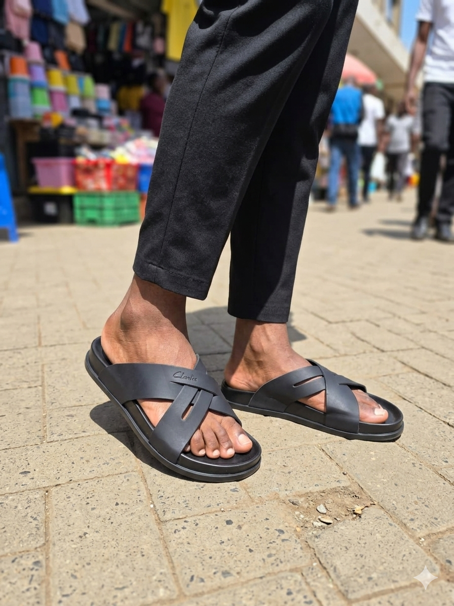 UrbanEase Cross Strap Comfort Sandals for Men - Image 4