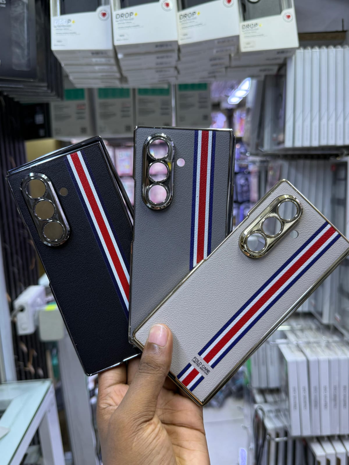 Luxury Stripe Leather Slim Case for Samsung Galaxy Z Fold 6 & 7 - Image 11