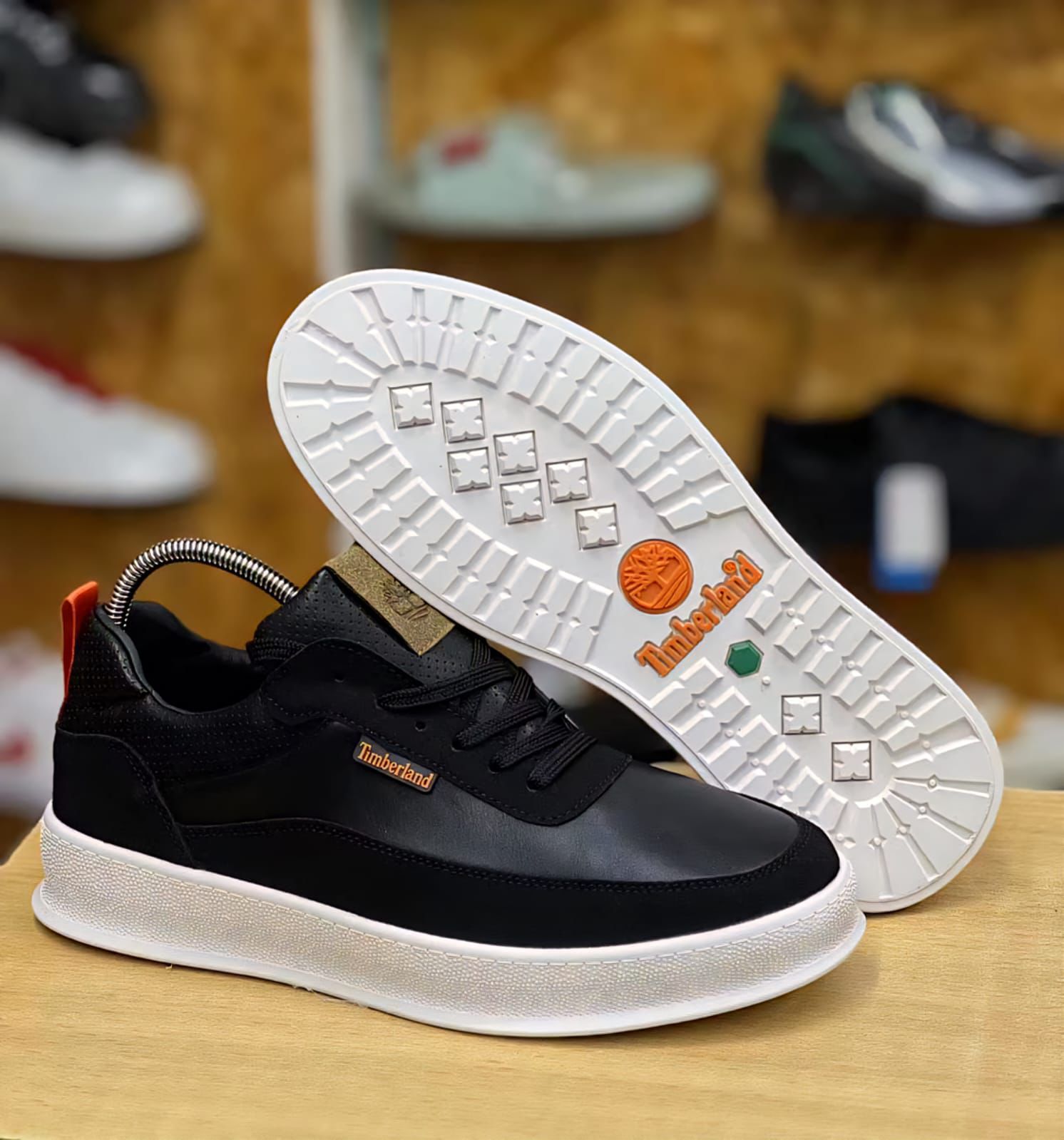 TL UrbanFlex Low-Top Leather Sneakers for Men