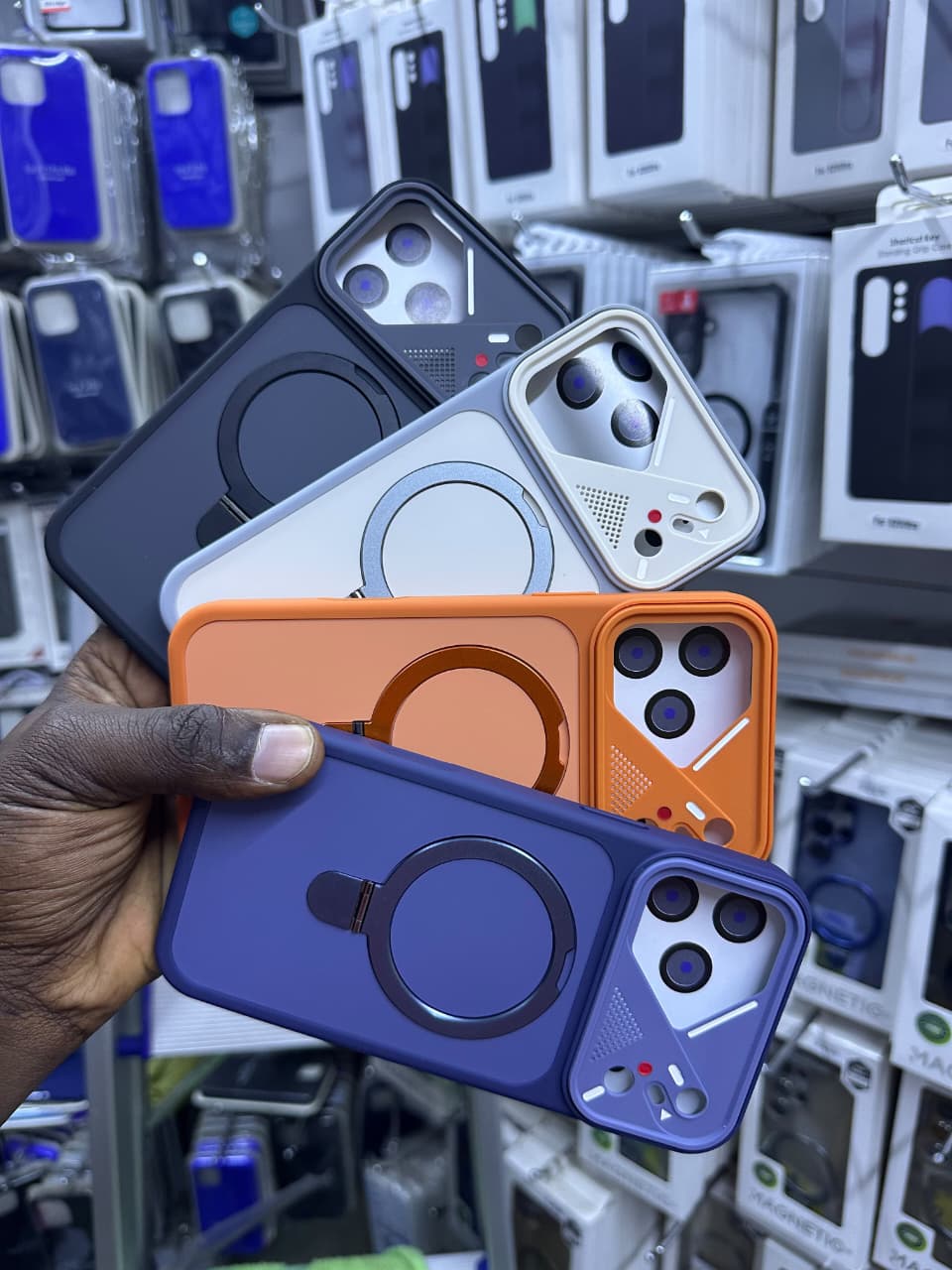 Matrix Cyber-Industrial MagSafe Cover – For iPhone 15PM to 17PM - Image 3