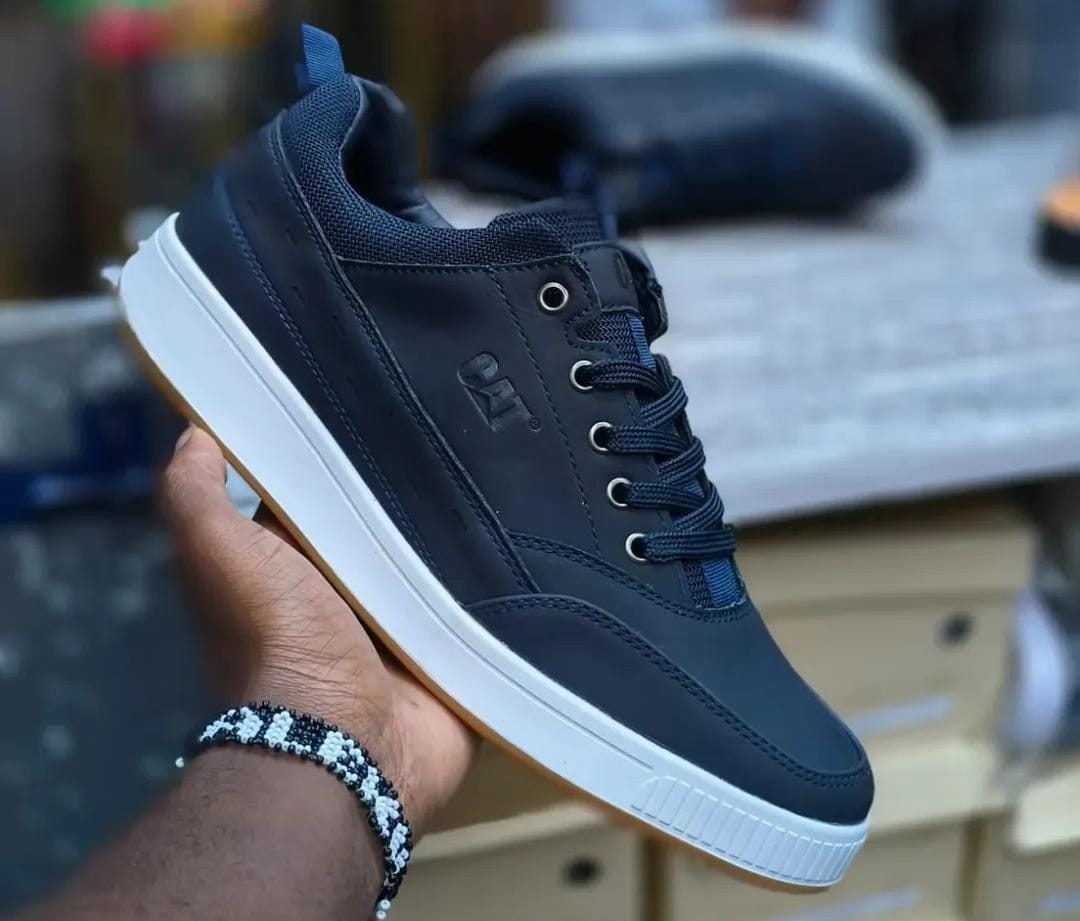 CT MetroFlex Leather Casual Sneakers for Men